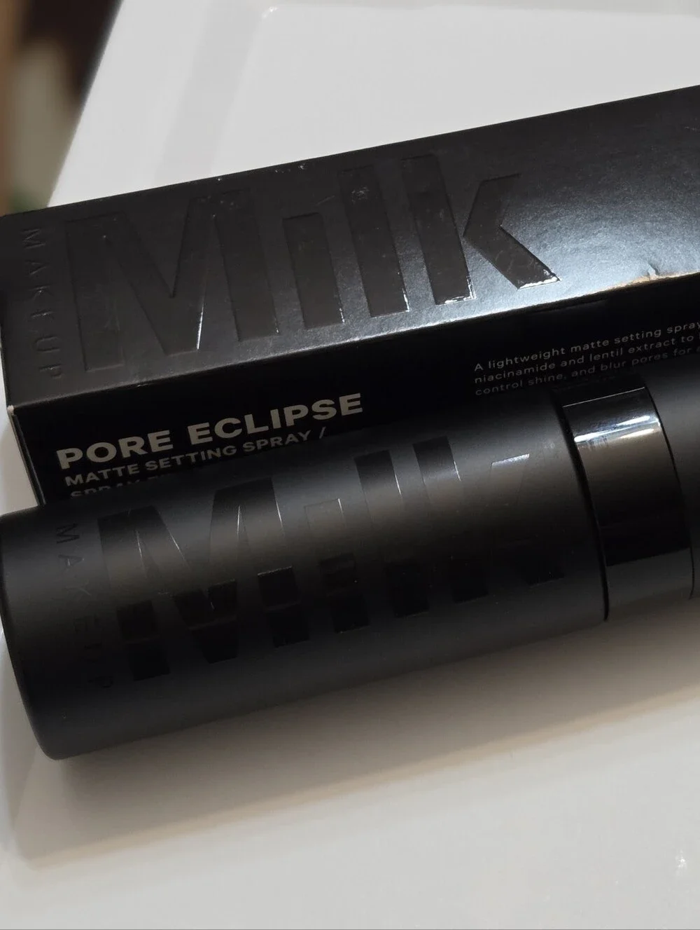 Milk Makeup Pore Eclipse Mattifying Transfer Proof Setting Spray